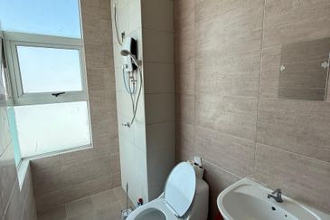 D'Carlton Seaview Residences (Seri Mega)