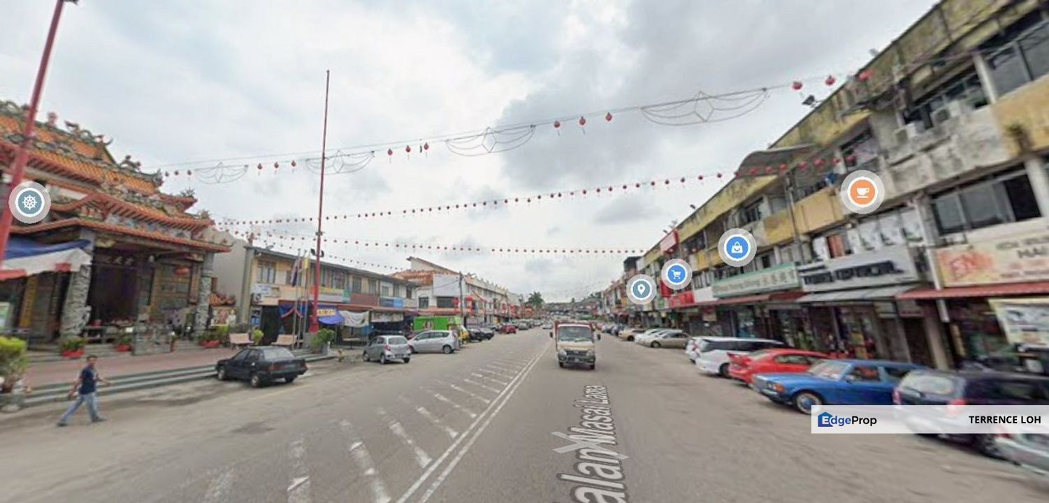Strategically located within matured commercial area, Johor, Masai