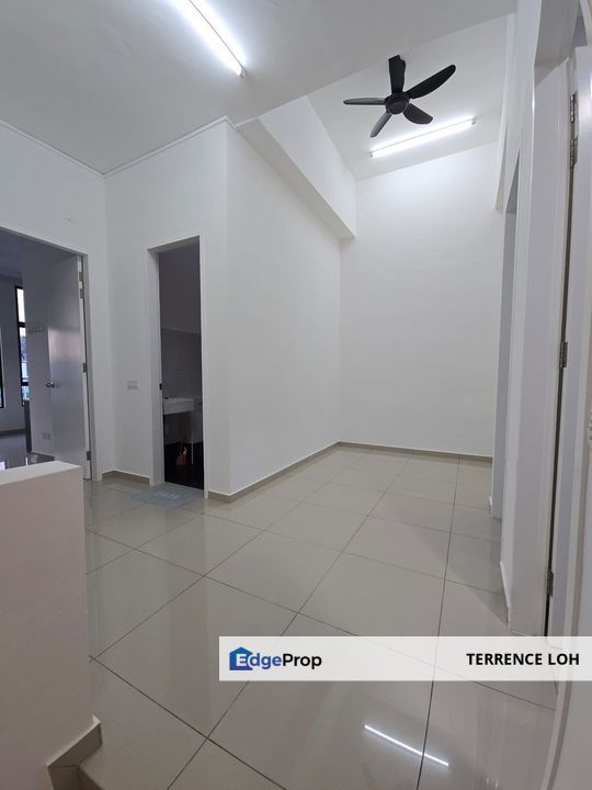 Facing garden unit with high BV, Johor, Masai