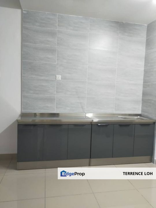 Brand New apartment with good access to JB town and Pasir Gudang Highway, Johor, Johor Bahru