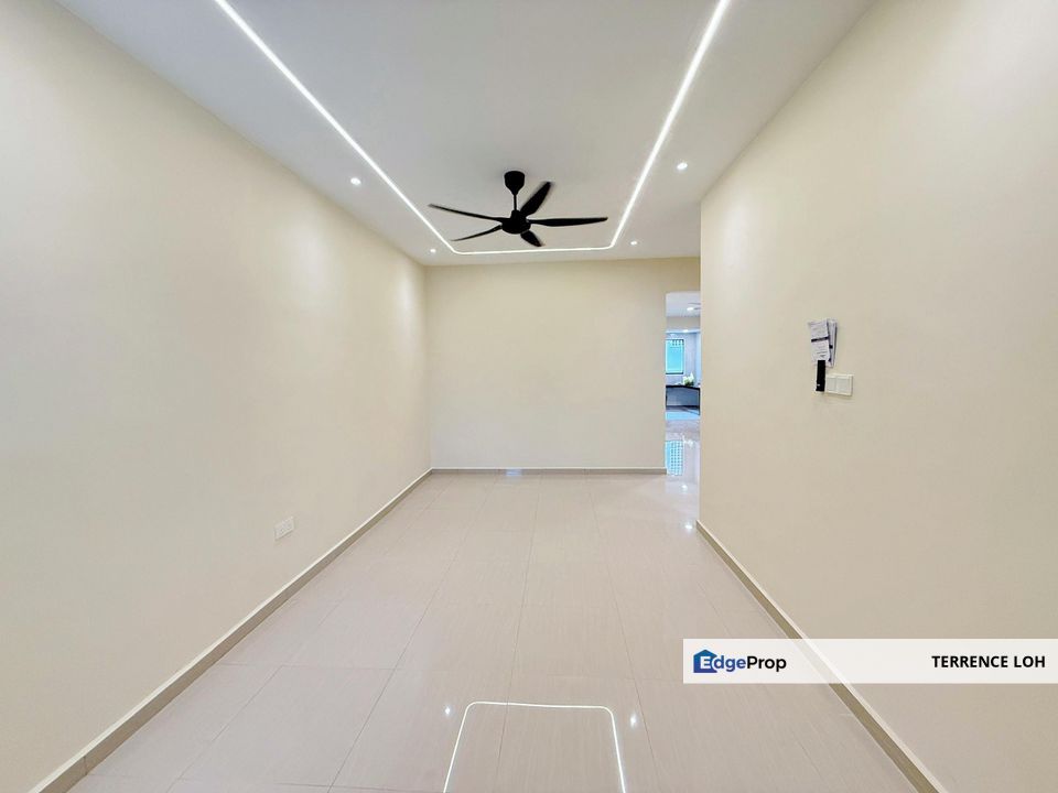 Unblocked front view with huge layout, Johor, Johor Bahru