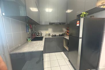 PR1MA @ LARKIN INDAH