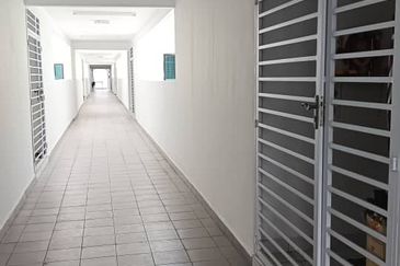 PR1MA @ LARKIN INDAH