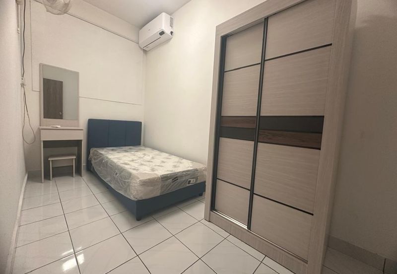 PR1MA @ LARKIN INDAH