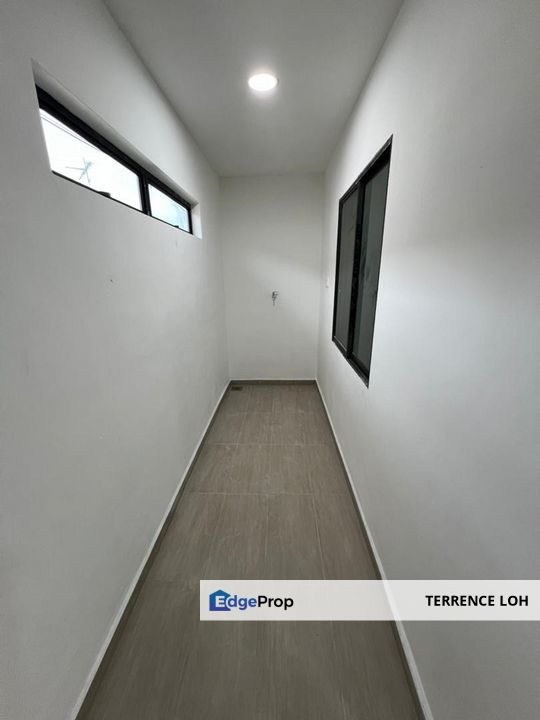 Single storey terrace house with good access to daily necessities, Johor, Kangkar Pulai