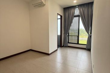 Aurora Resort Villas