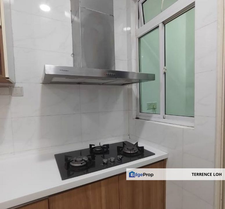 Strategically located within the heart of JB city, Johor, Johor Bahru