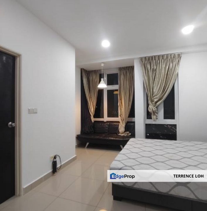 Strategically located within the heart of JB city, Johor, Johor Bahru