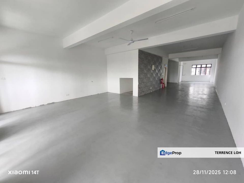 1st floor shoplot within rising prime commercial center, Johor, 