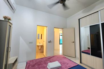 Sky Loft Premium Suites, Bukit Indah