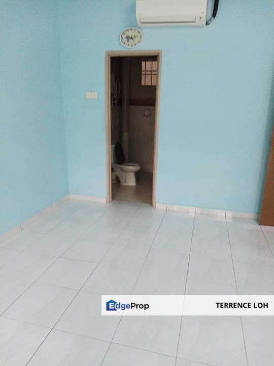 Big size apartment opposite Paradigm Mal, Johor, Tampoi