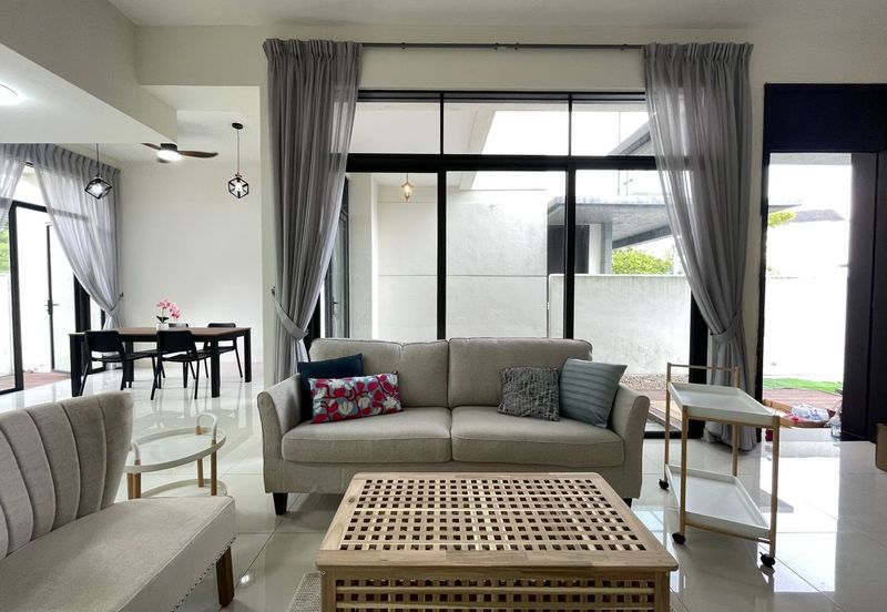 Avira Garden Terraces @ Medini