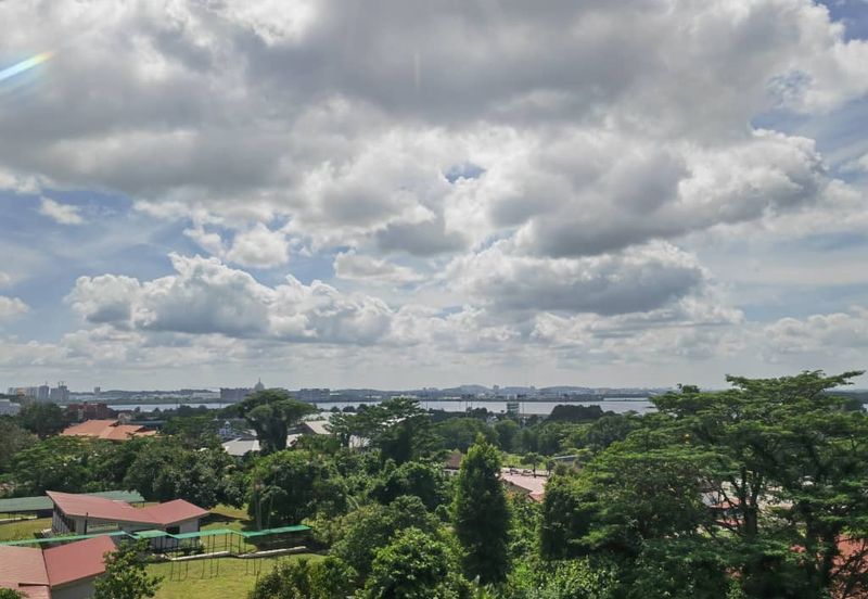 Aloha Tower Condominium