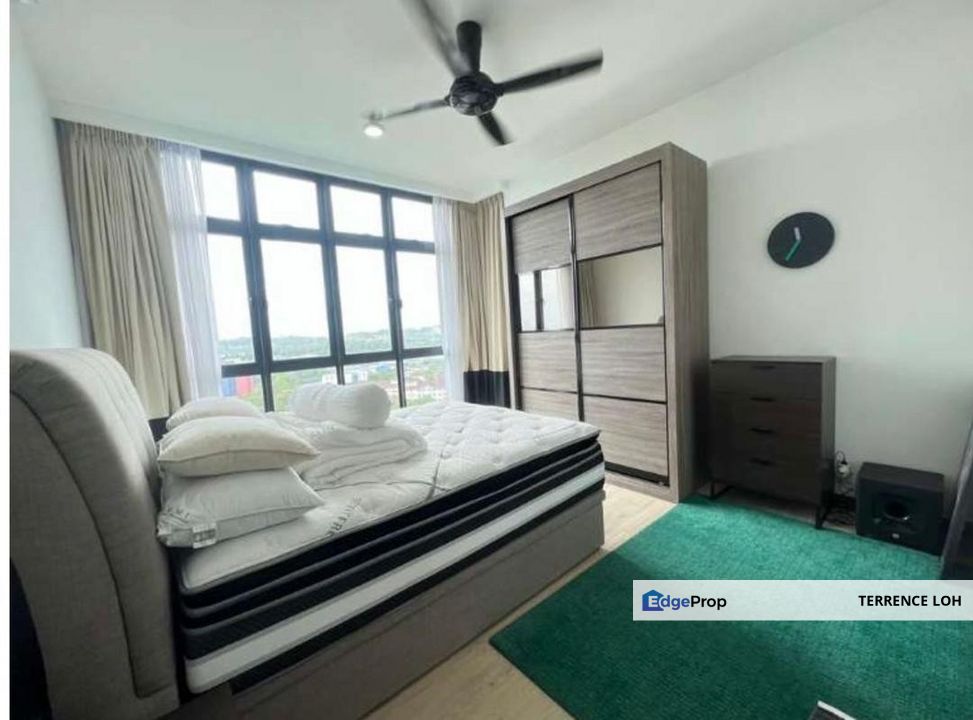 Well maintained living environment with good access to EDL and Pasir Gudang, Johor, Masai