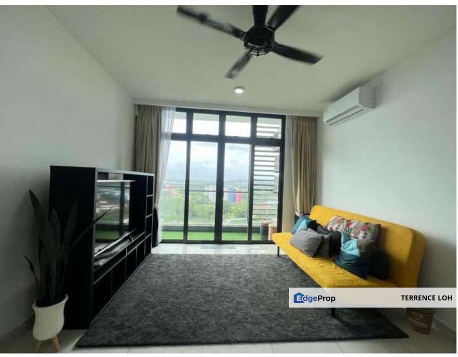 Well maintained living environment with good access to EDL and Pasir Gudang, Johor, Masai