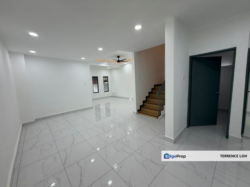 Tastefully renovated terrace house , Johor, Johor Bahru