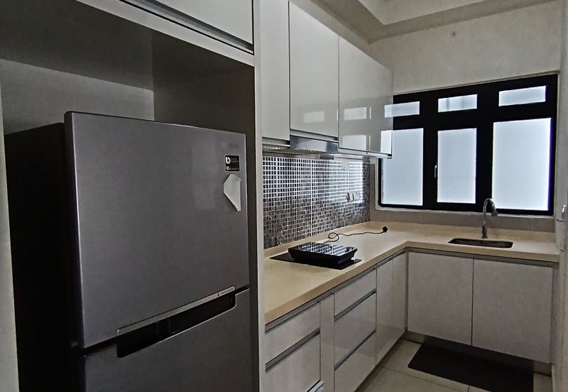 Meridin Suites Residences