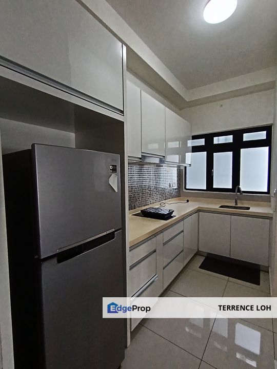 Swimming pool and city view high rise at Iskandar Puteri, Johor, Nusajaya