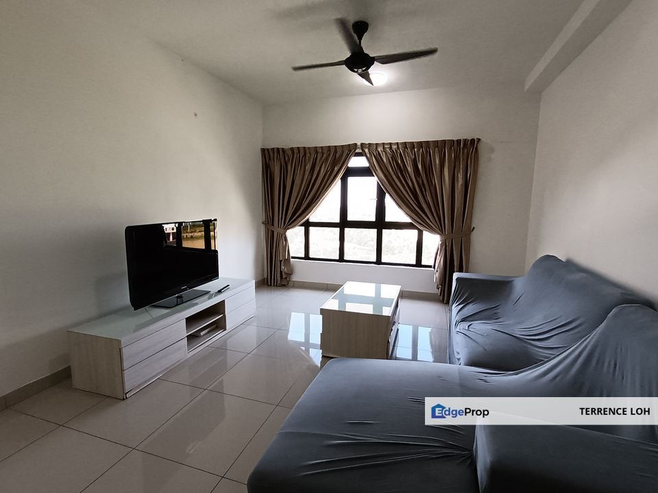 Swimming pool and city view high rise at Iskandar Puteri, Johor, Nusajaya