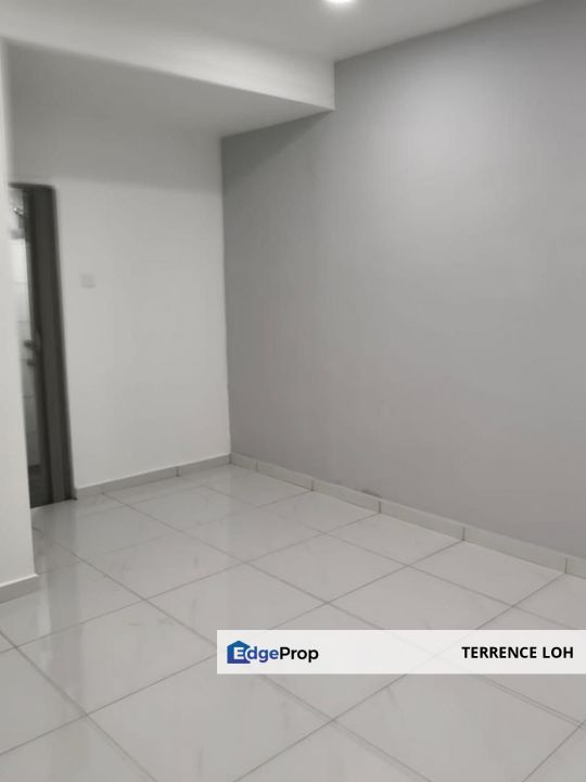 Strategically located next o Paradigm Mall, Johor, Johor Bahru