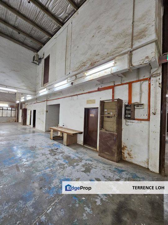 Strategically located within matured area, Johor, Skudai