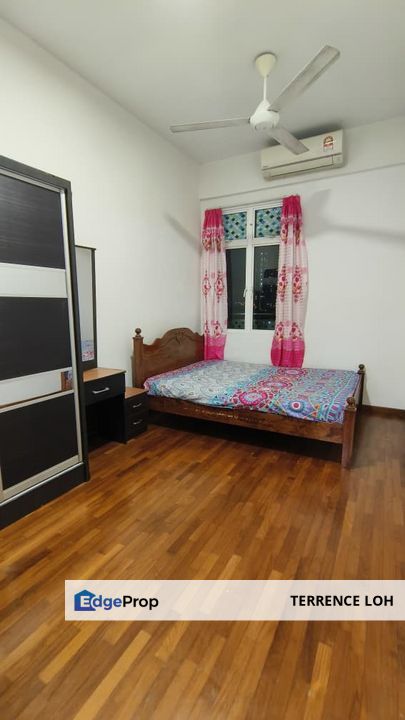 Good access to CIQ and Pasir Gudang , Johor, Johor Bahru