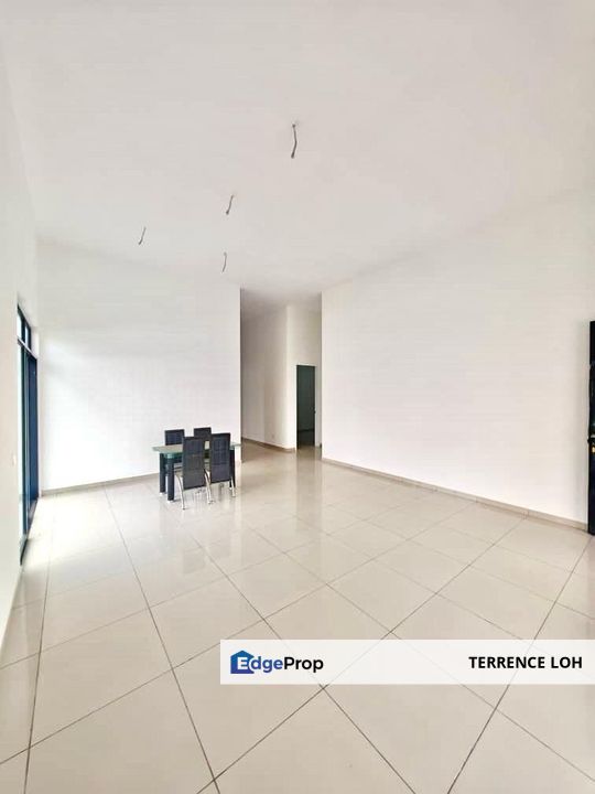 Huge side land Semi D , Johor, Kulai