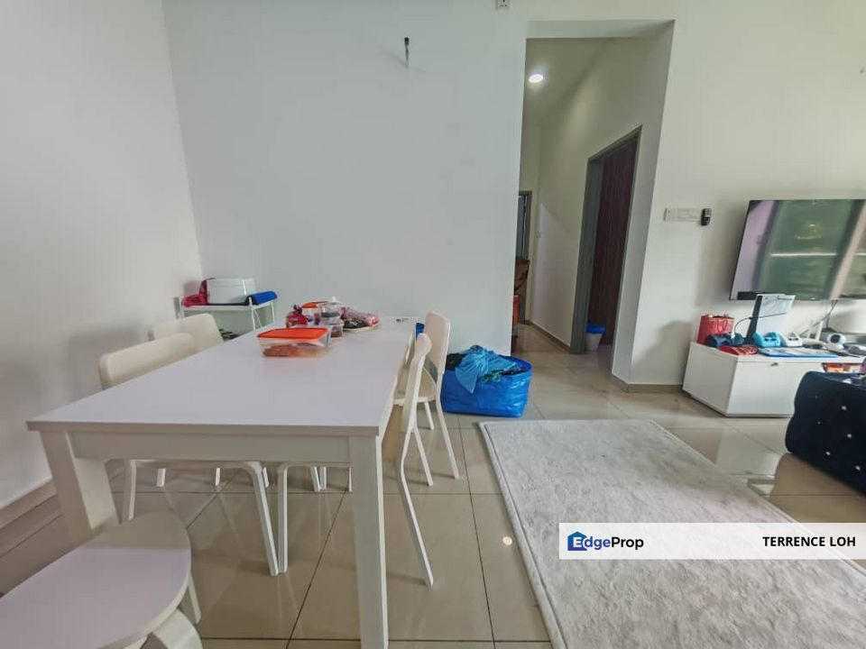 Good access to JB downtown and CIQ, Johor, Johor Bahru