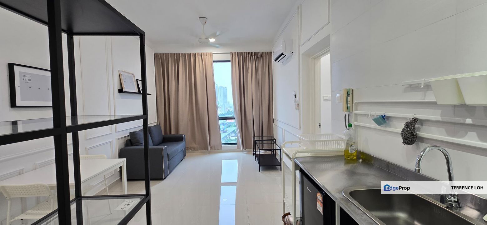 Next to the RTS, good access to CIQ, Johor, Johor Bahru