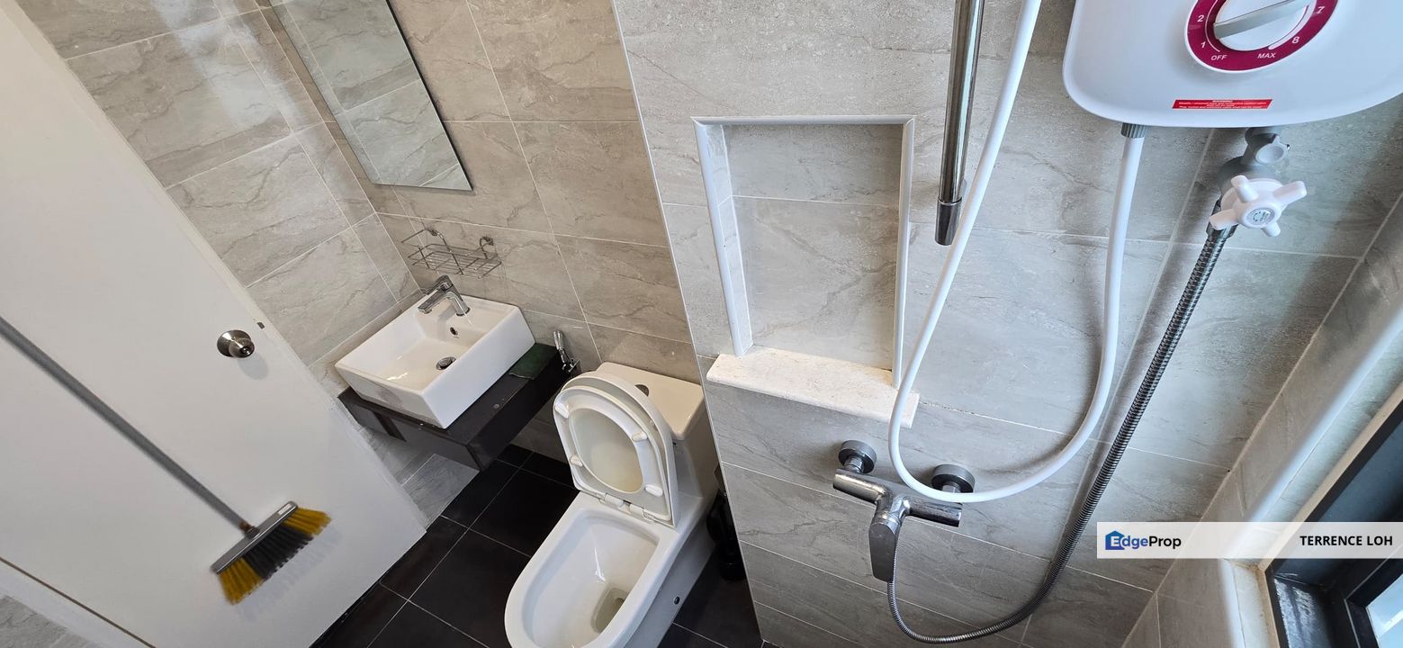 Next to the RTS, good access to CIQ, Johor, Johor Bahru