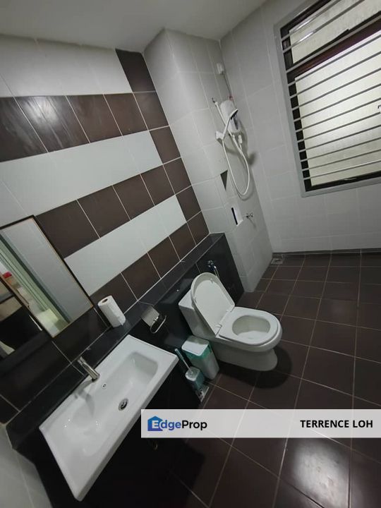 Conveniently located within the heart of Mount Austin , Johor, Johor Bahru