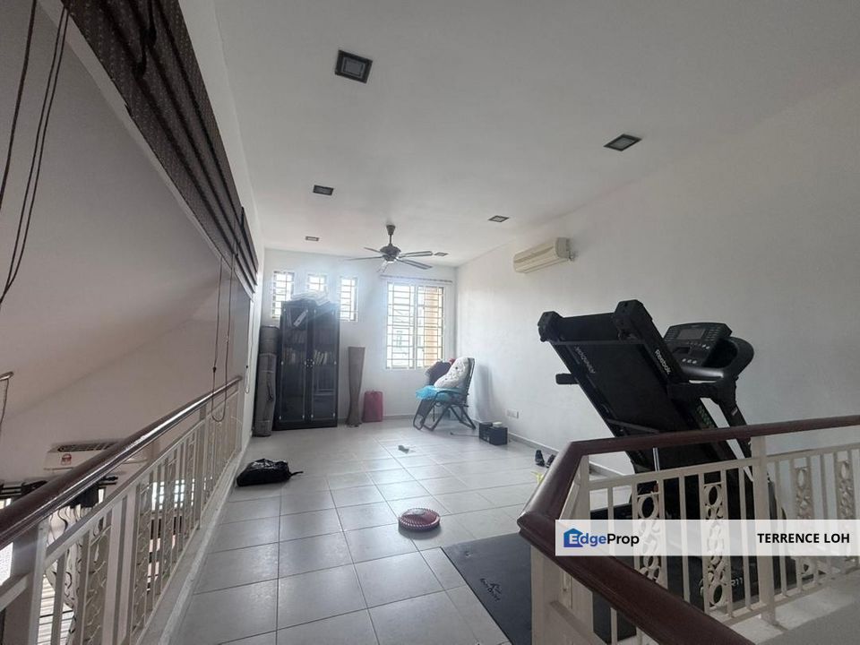 Strategically located with good access to Chinese Primary School, entrance to PLUS highway and Jalan Skudai, Johor, Skudai