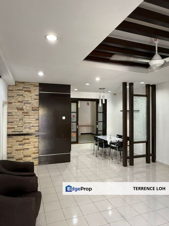 Tastefully renovated with good access to daily necessities, Johor, Johor Bahru