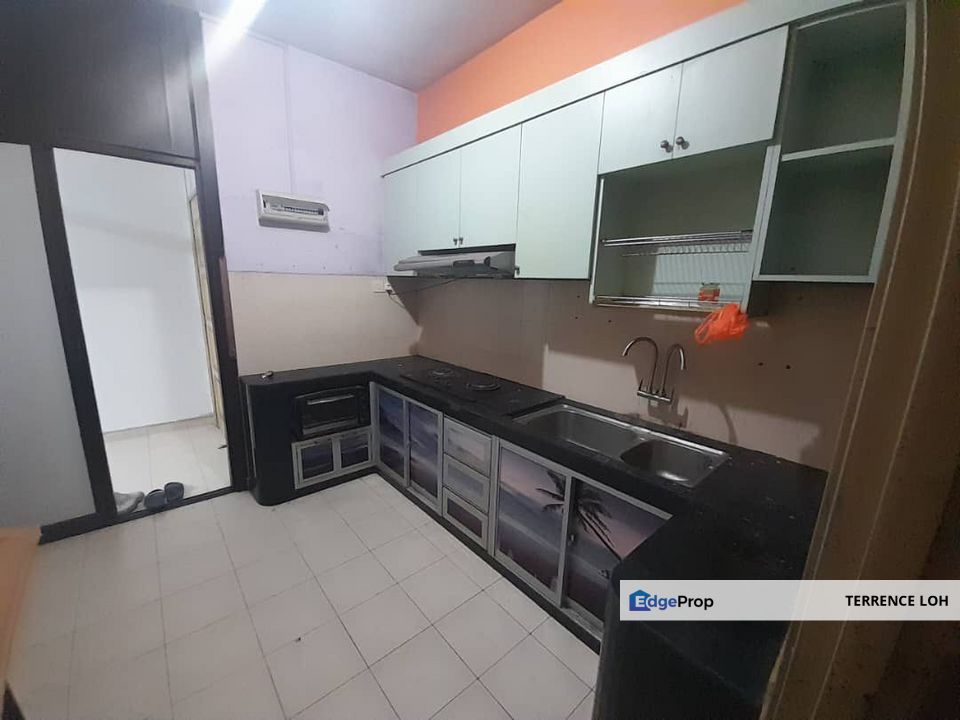 Good access to 2nd link, Johor, Gelang Patah