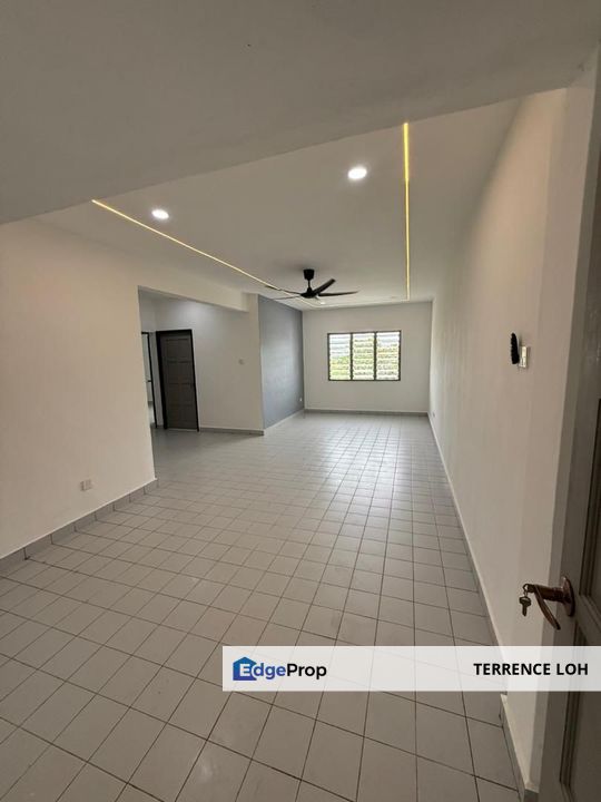 Good access to CIQ and JB downtown, Johor, Permas Jaya/Senibong