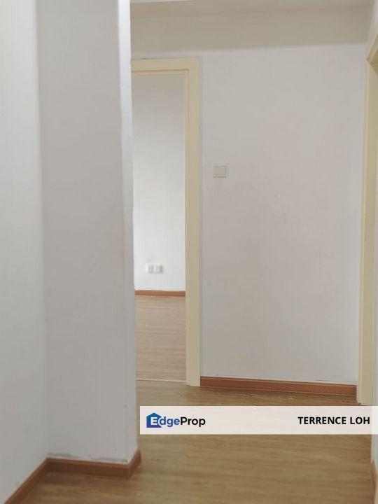 Strategically located at the heart of JB city center, Johor, Johor Bahru