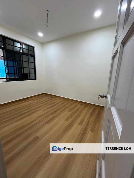 Conveniently located adjacent to Bukit Indah and EDL , Johor, Johor Bahru