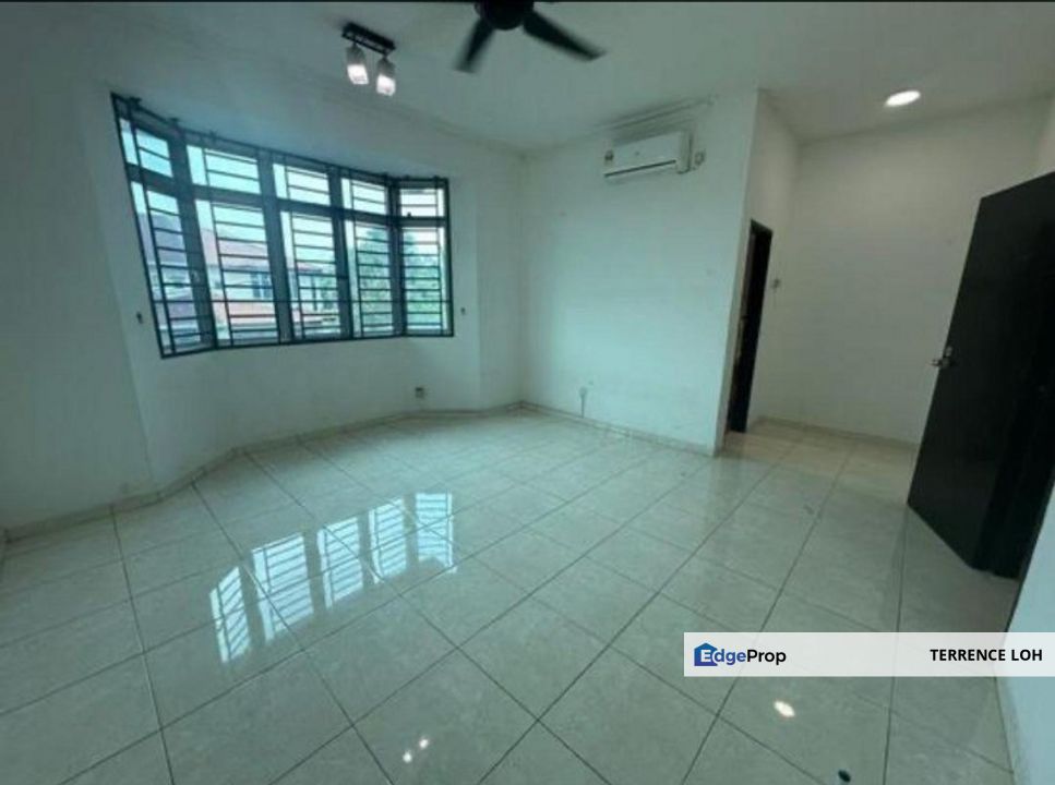 Strategically located with good access to Crescendo and Econsave, Johor, Ulu Tiram