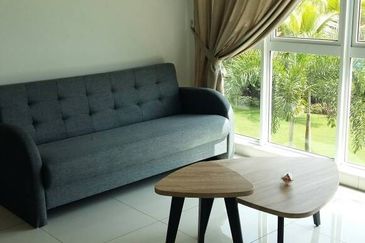 D'Suites , Akasia Horizon