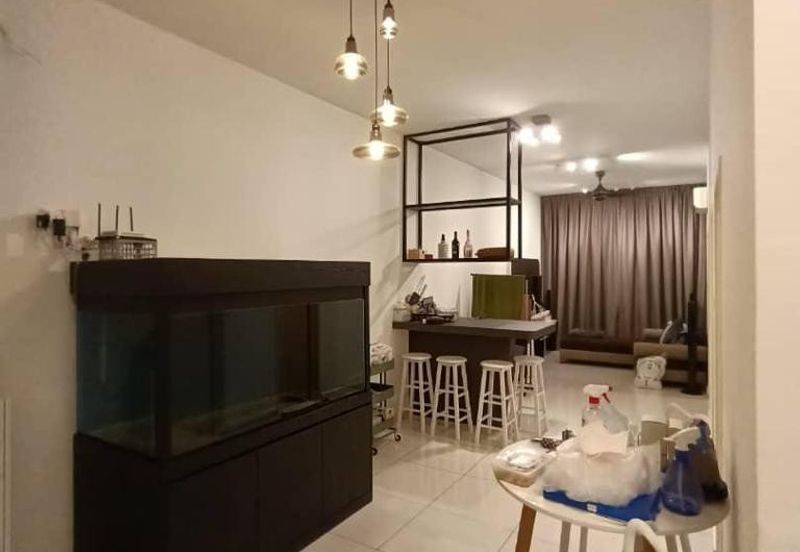 D'Summit Residences @ Kempas Utama