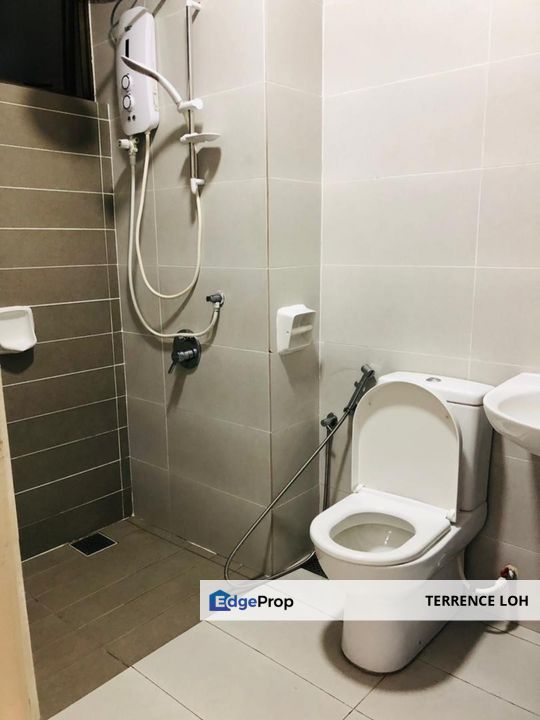 Good access to Pasir Gudang highway and Lotuss, Johor, Johor Bahru