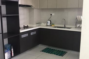 Baypoint @ Country Garden Danga Bay