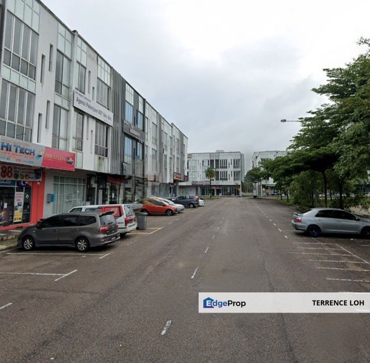 Coomercial hub next to Permas Jaya, Johor, Masai
