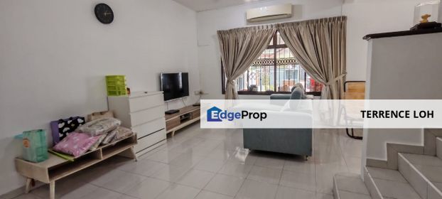 Large side terrace house at matured area, Johor, Johor Bahru