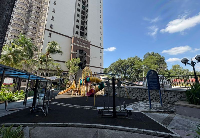 Dwi Mahkota Condominium