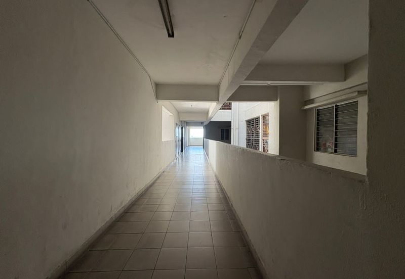 Dwi Mahkota Condominium