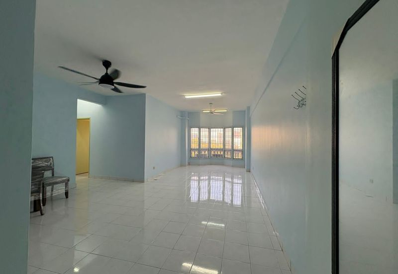 Dwi Mahkota Condominium