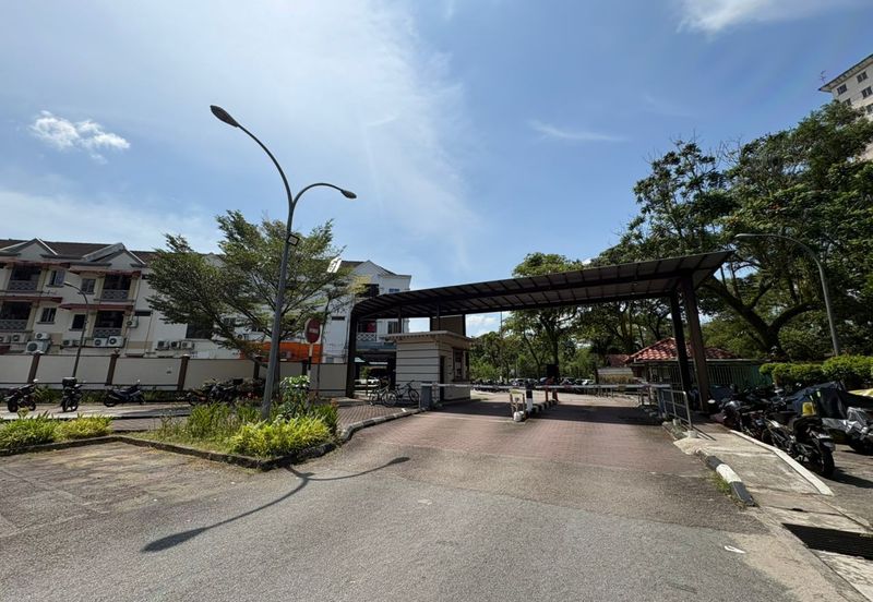 Dwi Mahkota Condominium