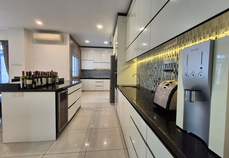 The Hills, Horizon Hills