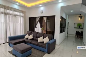 The Canal Garden South, Horizon Hills